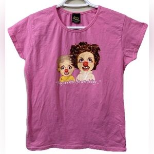 Pink Short Sleeve Tee “Tete a Claques” tv show Graphic Design